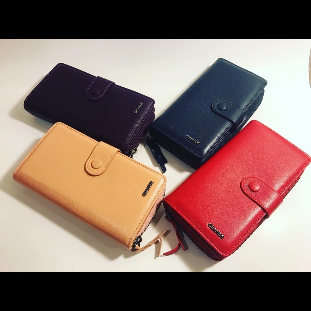 Women wallet